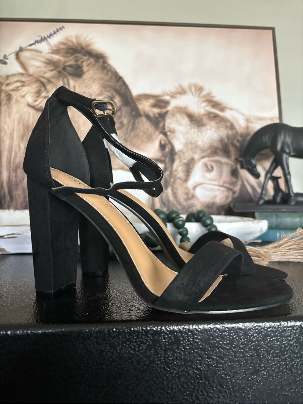 Shoe Dazzle Black Strappy Block Heel Sandals